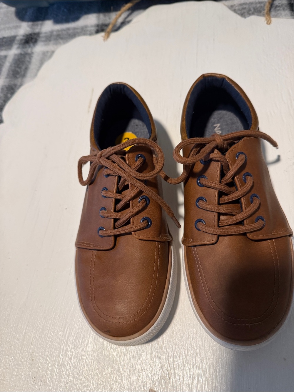Nautica Boys' Brown Lace-Up Dress Sneakers